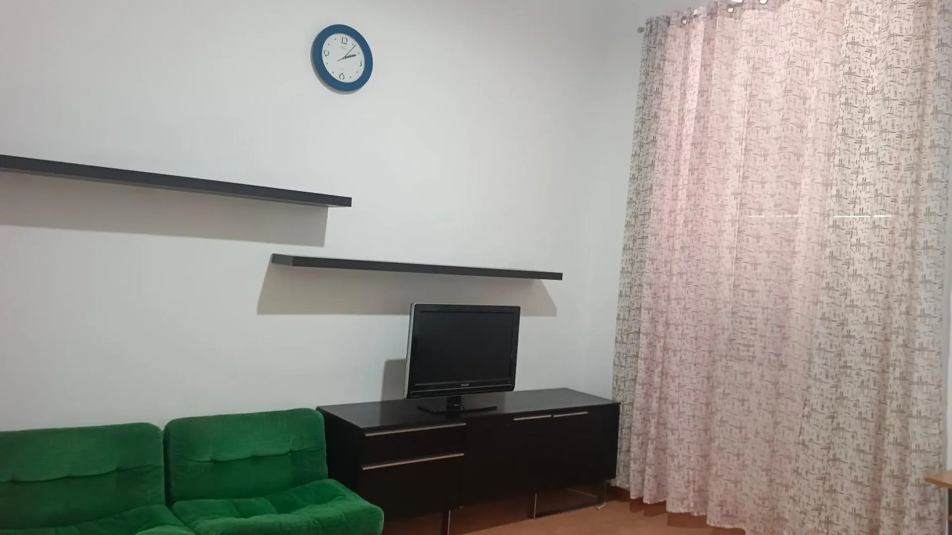 منزل للإقامة شقة Niam House Volturno روما